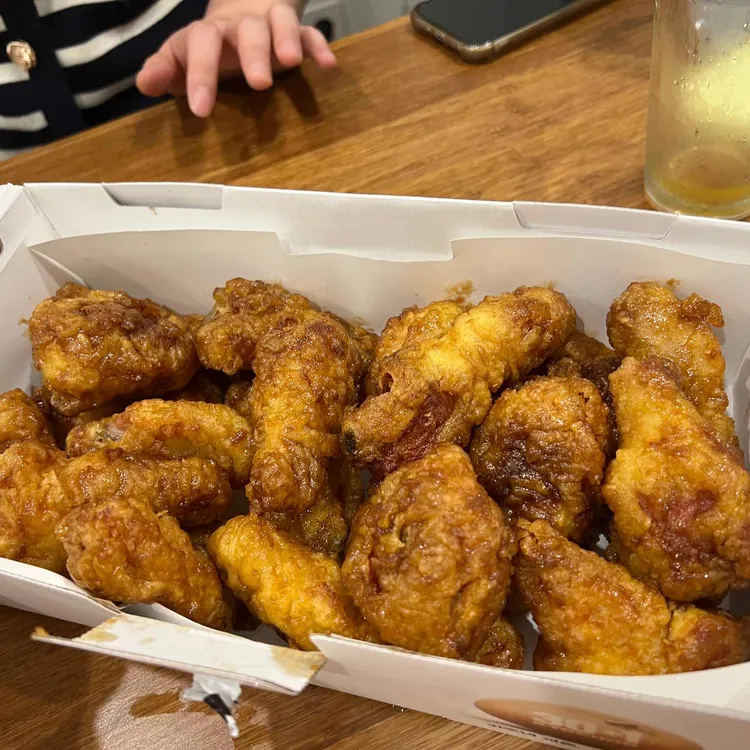 교촌치킨 대표 사진