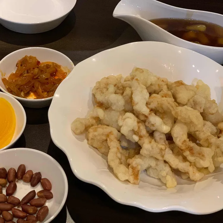 U 대표 사진