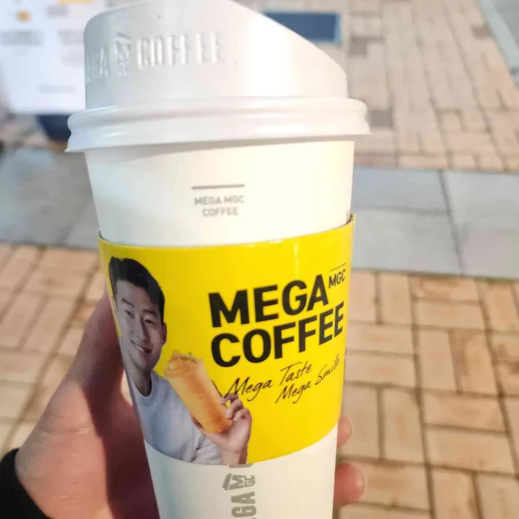 메가커피 사진 2