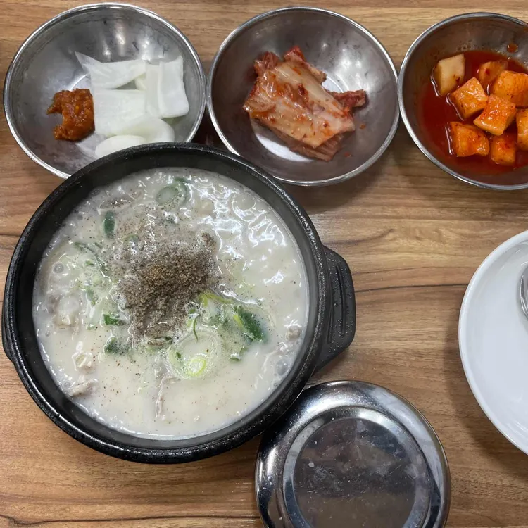 24시명가 가마솥국밥 대표 사진