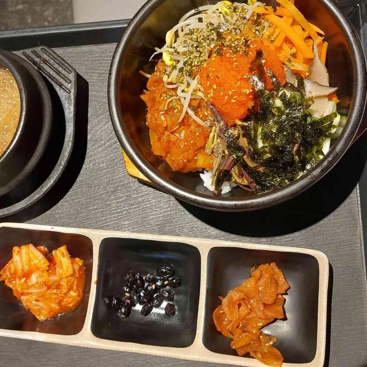 한옥마을 전주비빔밥 대표 사진