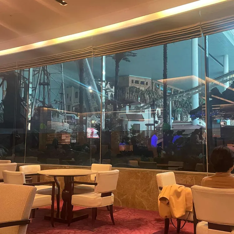 라운지앤브라세리 대표 사진