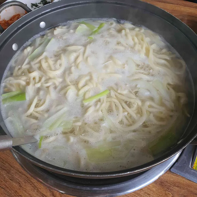 홍두깨즉석칼국수 대표 사진