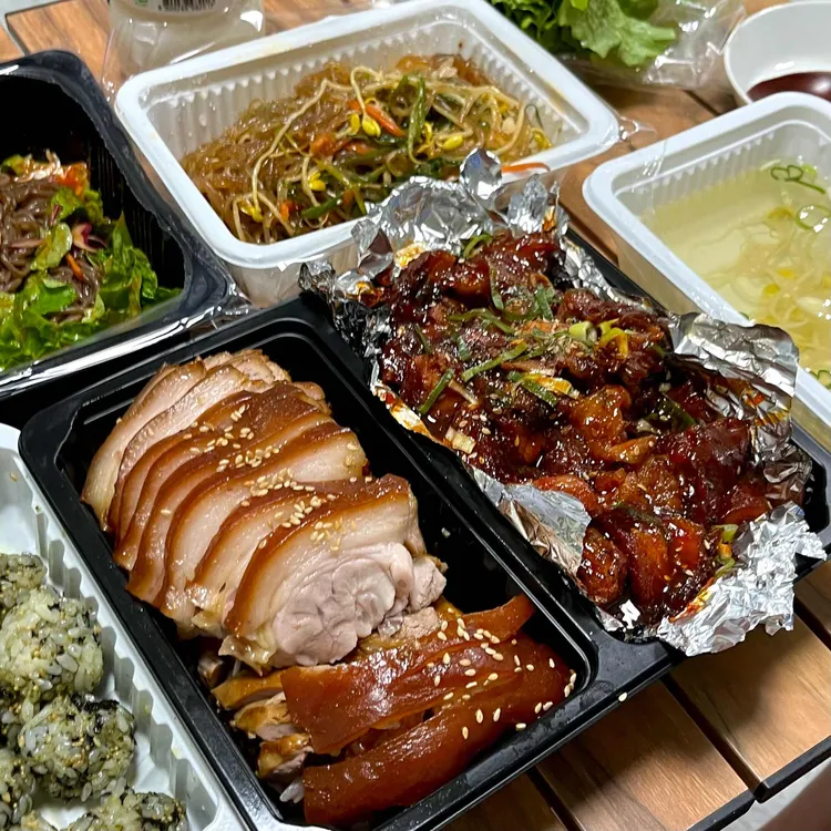 최가네최고왕족발 - 보령 족발, 쟁반국수 맛집 | 다이닝코드, 빅데이터 맛집검색