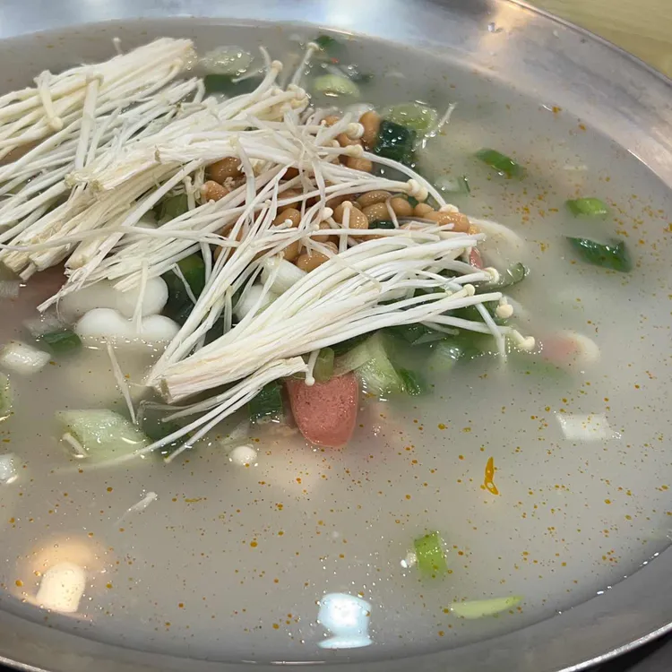 놀부부대찌개 대표 사진