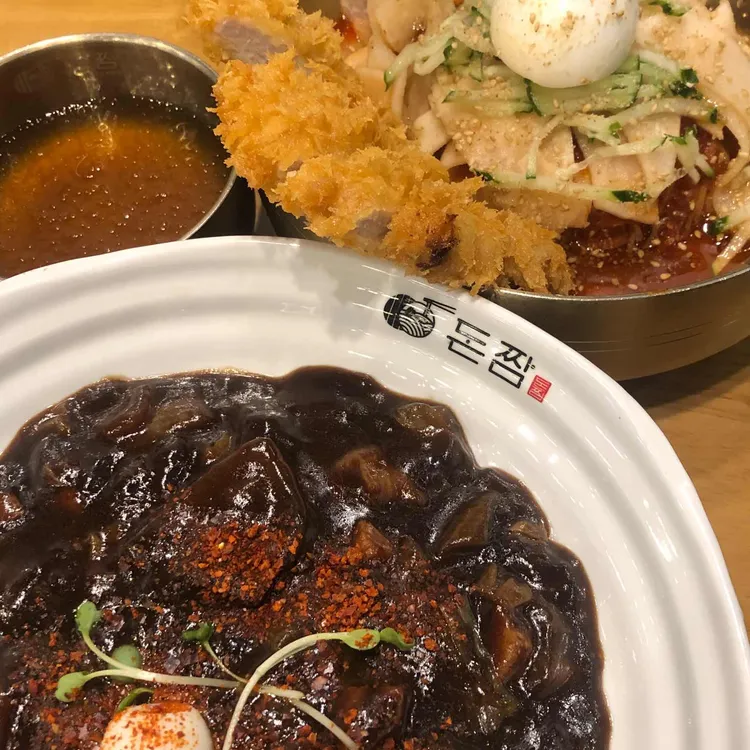 돈짬 대표 사진