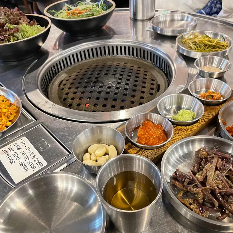 래돈 대표 사진