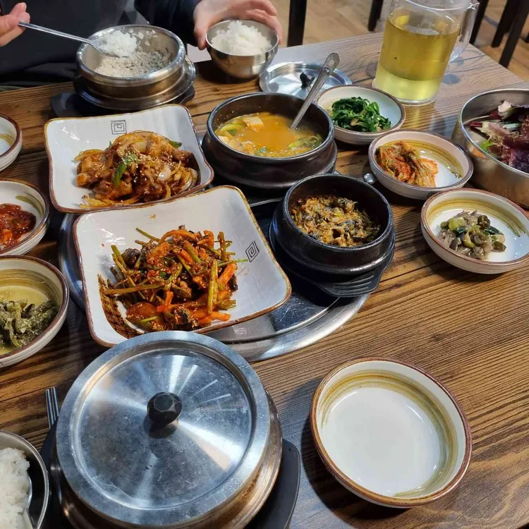 숯불갈비 우렁쌈밥정식 대표 사진