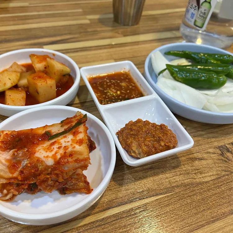 풍년족발 대표 사진