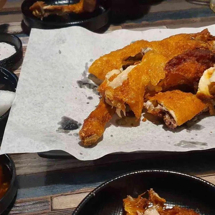 라라호프앤통닭 대표 사진