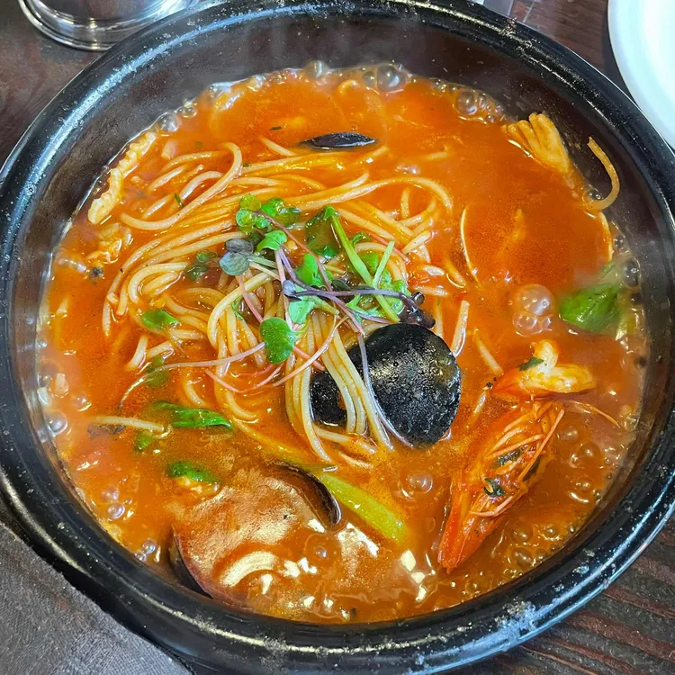 화덕 안 대표 사진