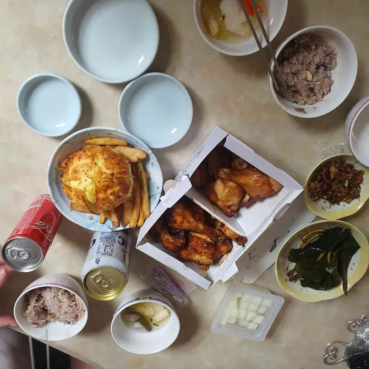 굽네치킨  대표 사진