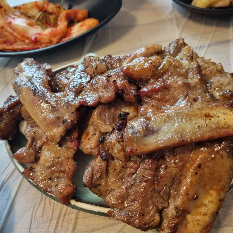 옛날제일숯불갈비 대표 사진