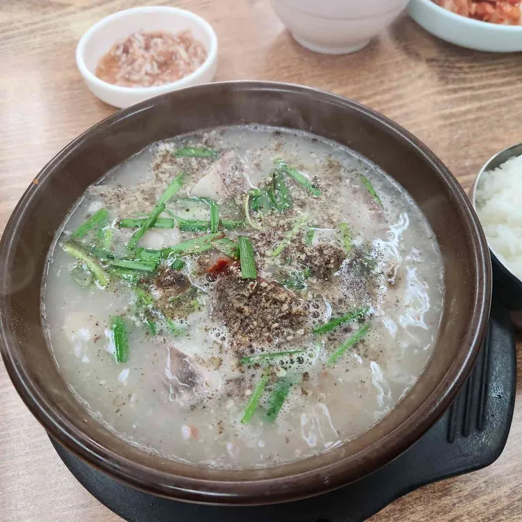금호동순대국 대표 사진