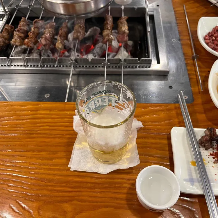 한성양꼬치 교대 맛집 리뷰 - AI 딩코의 맛집 공략