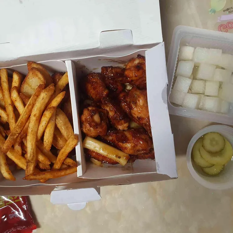 굽네치킨 대표 사진