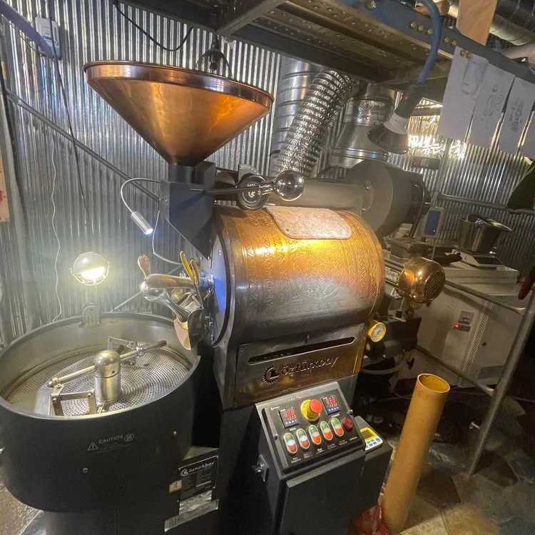 커피볶는아침 대표 사진