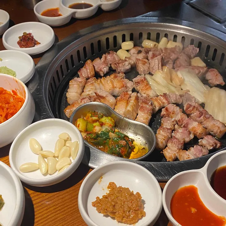 부산진구 83해치 맛집 리뷰 - AI 딩코의 맛집 공략