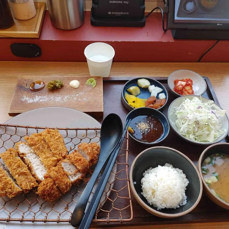 카츠단길 대표 사진