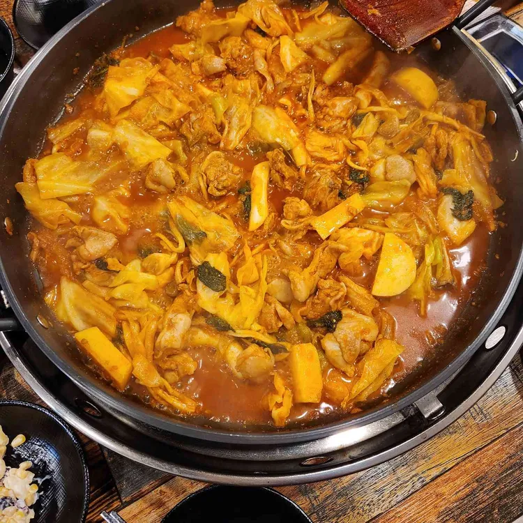 쌍둥이닭갈비 대표 사진