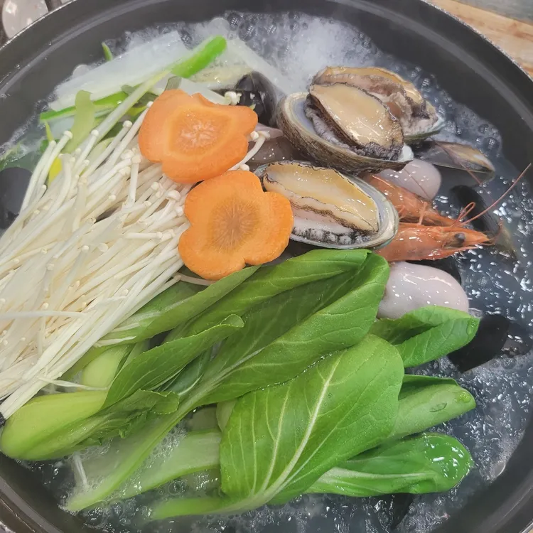 해물왕창손칼국수 대표 사진