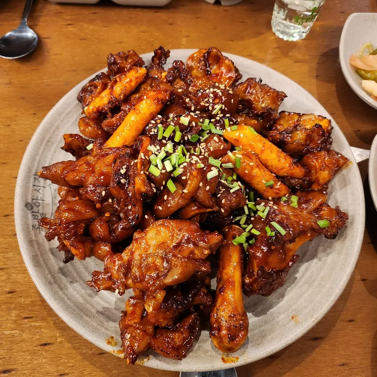 족발야시장 동해평릉점 - 동해 족발, 보쌈 맛집 | 다이닝코드, 빅데이터 맛집검색