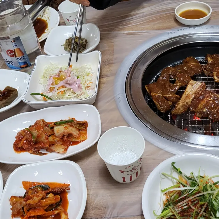 왕릉숯불갈비 대표 사진