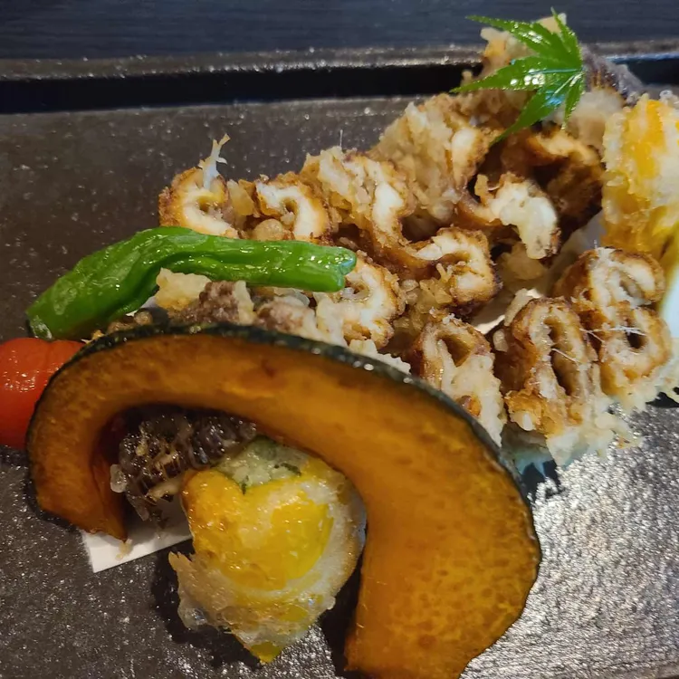 코메 대표 사진