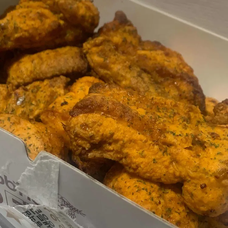 굽네치킨 대표 사진