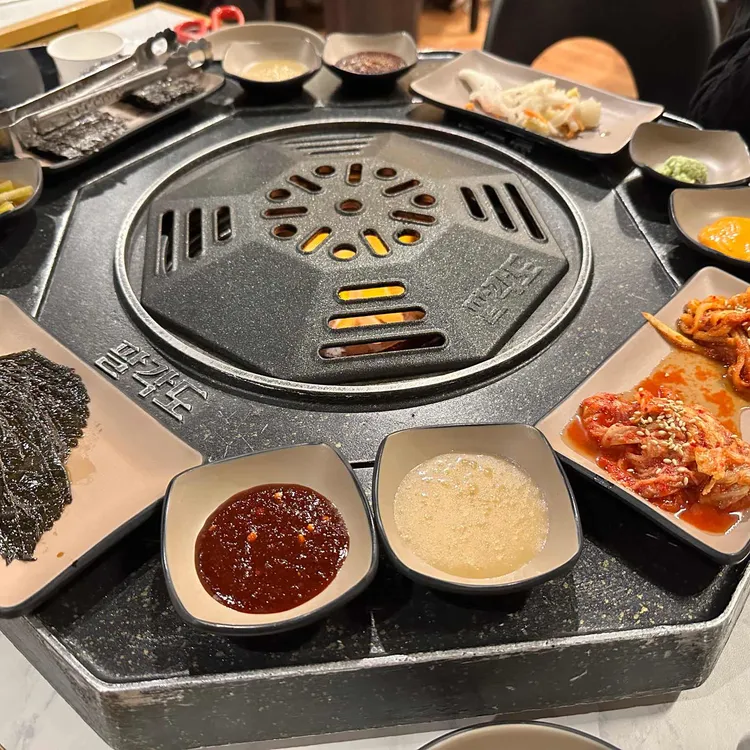 팔각도 대표 사진