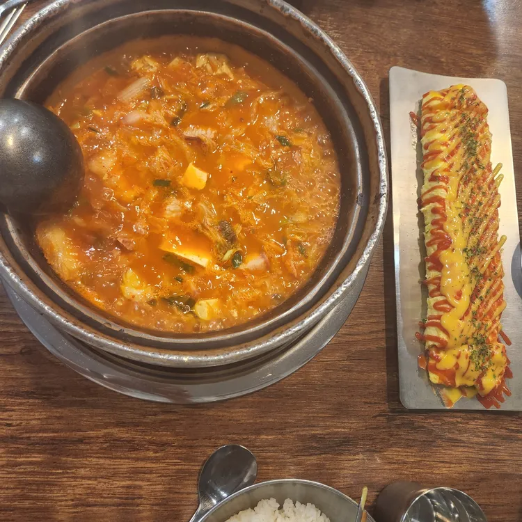 백채김치찌개 대표 사진