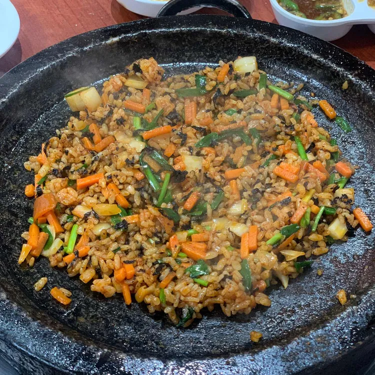 황소고집 돌곱창 대표 사진