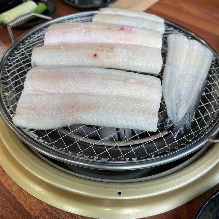 폭풍장어 대표 사진