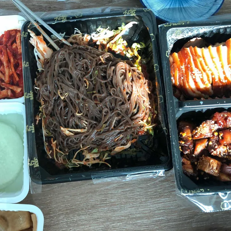 족발의장인 족장 대표 사진