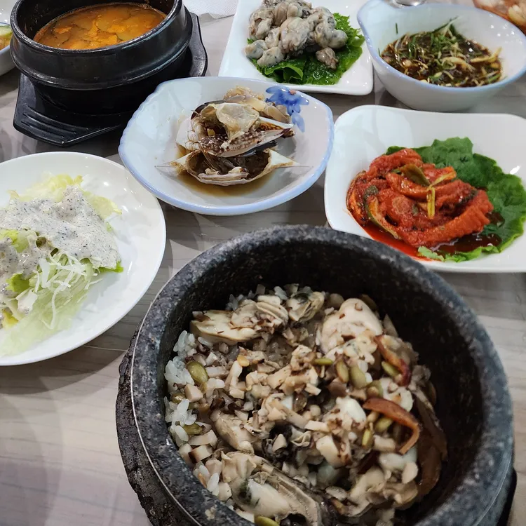 돌꽃먹거리석화정 대표 사진