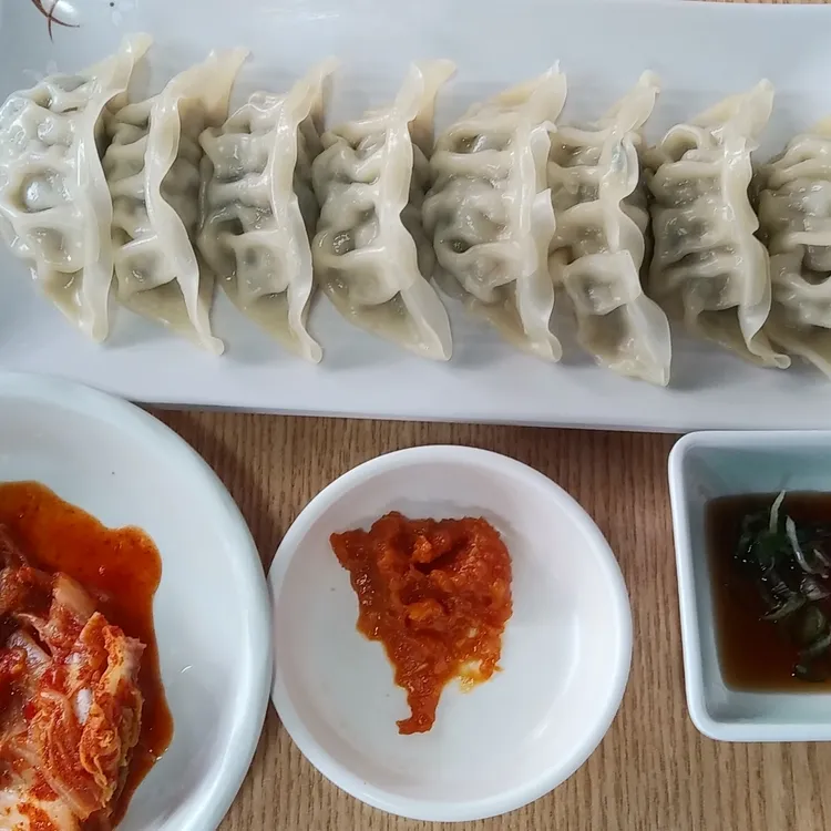 멸치와 고기의 환상조화, 고씨네천지국수 - AI 딩코의 맛집 공략