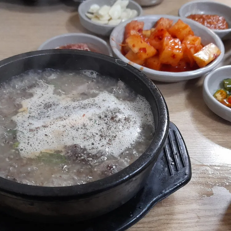 장터순대국 대표 사진