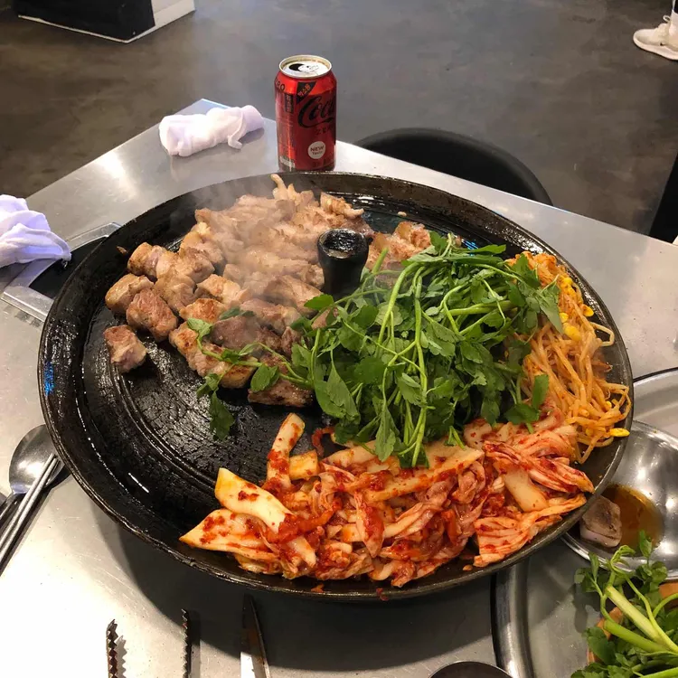 목구멍 대표 사진