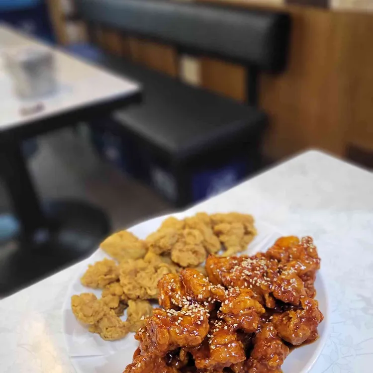 찬&찬치킨 대표 사진