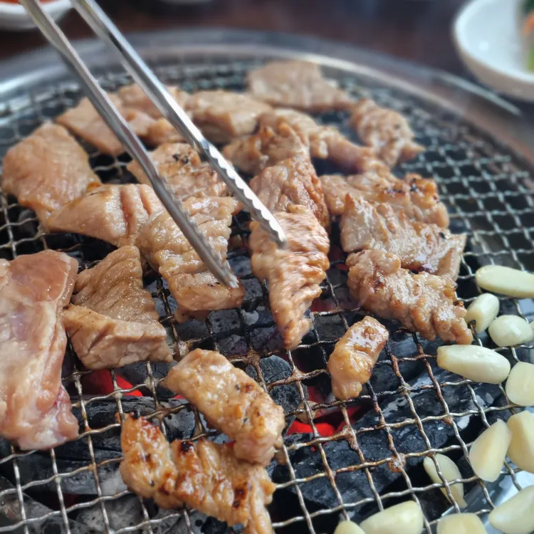 역사 깊은 천년갈비 맛집 리뷰 - AI 딩코의 맛집 공략