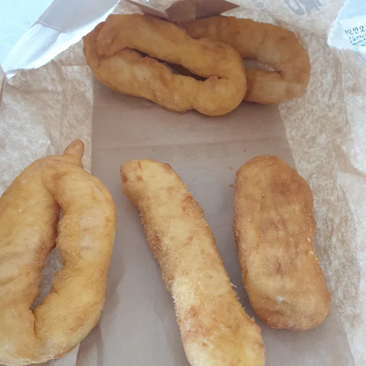 청춘당 찹쌀꽈배기 대표 사진