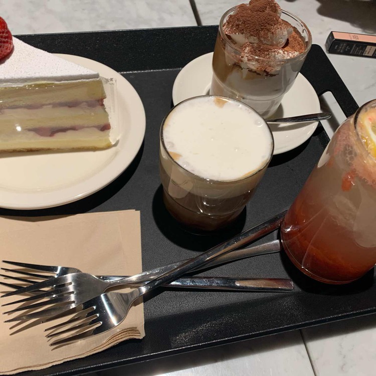카페드단아한 광교 본점 - AI 딩코의 맛집 공략