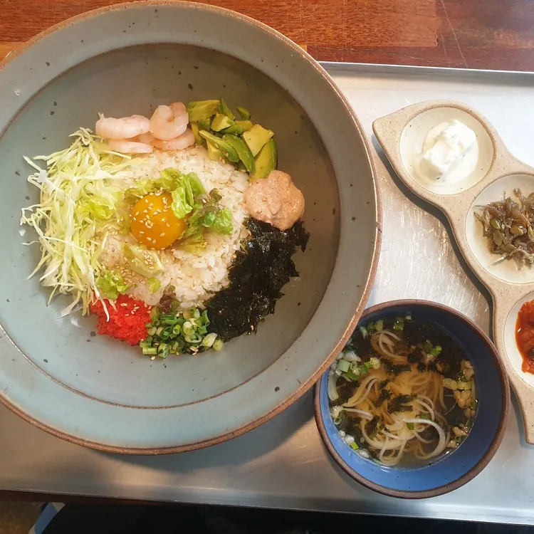 파인먼트 대표 사진