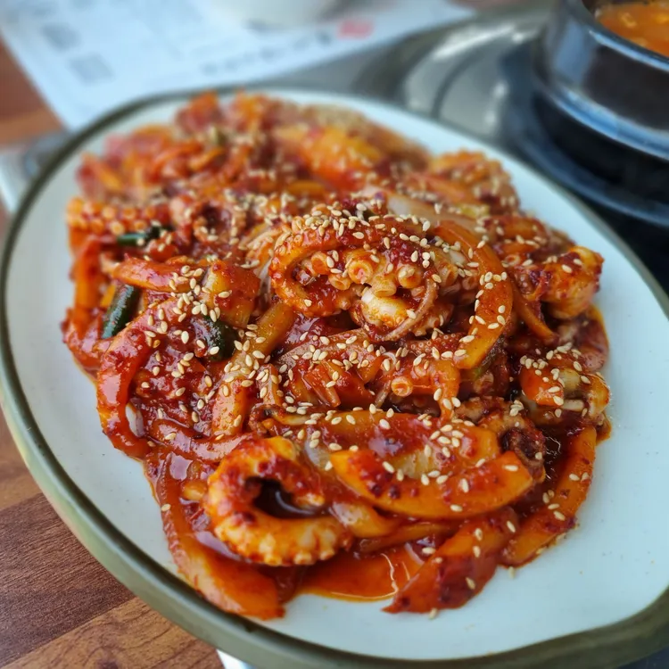 팔팔문어낙지볶음 대표 사진