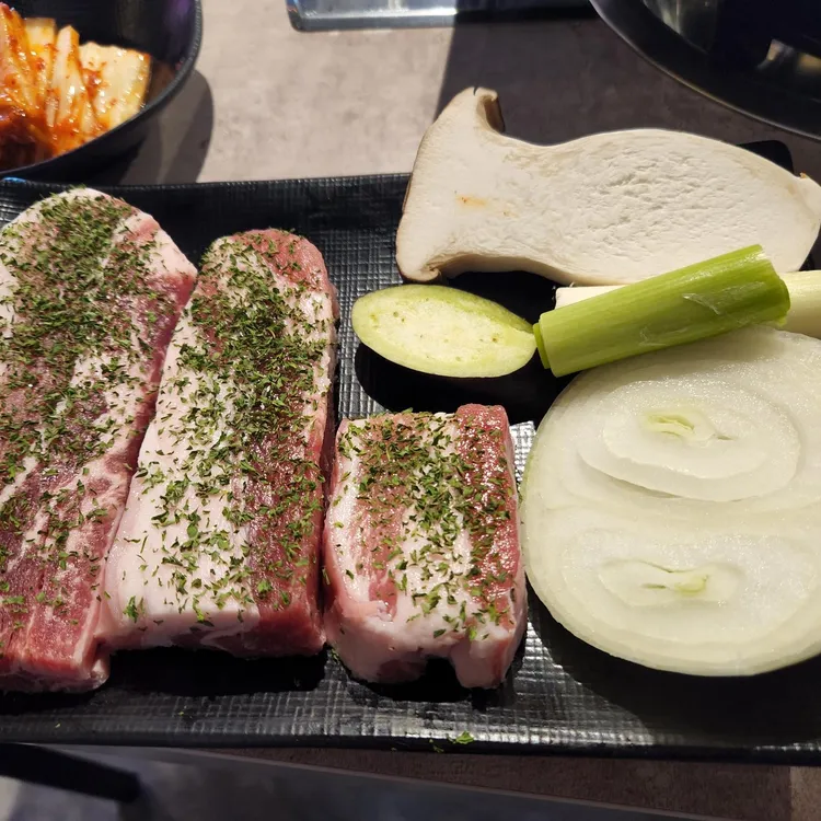 떳다 저팔계 대표 사진