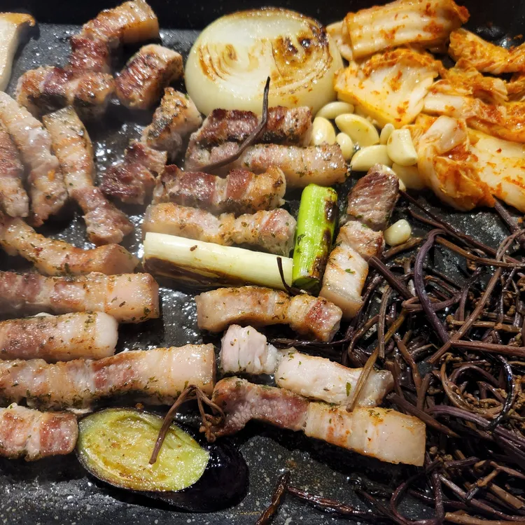 떳다 저팔계 대표 사진