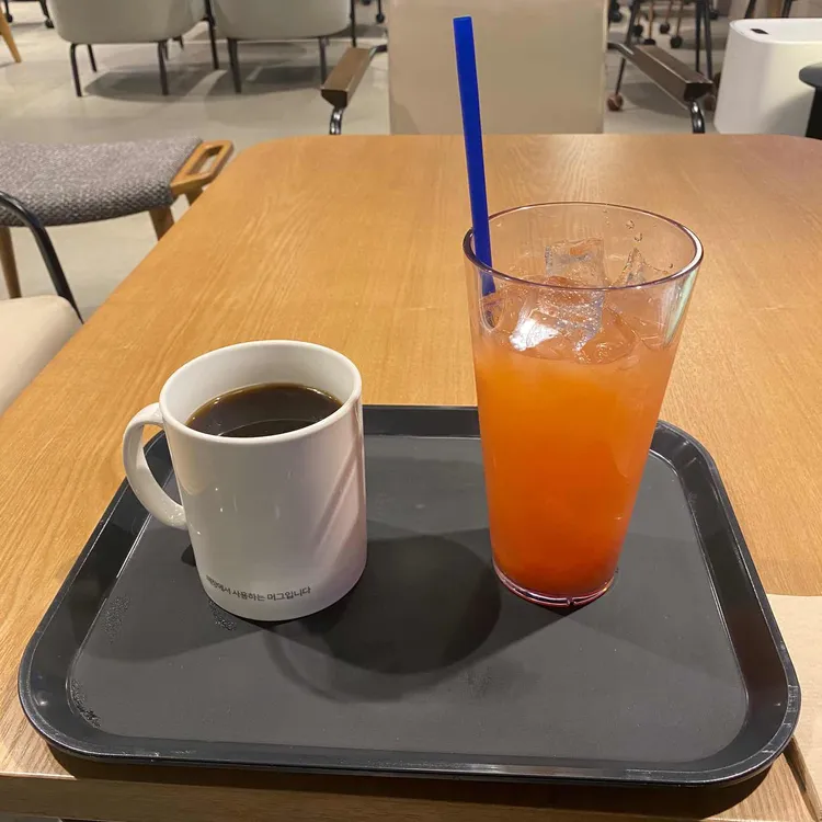 이디야커피 대표 사진