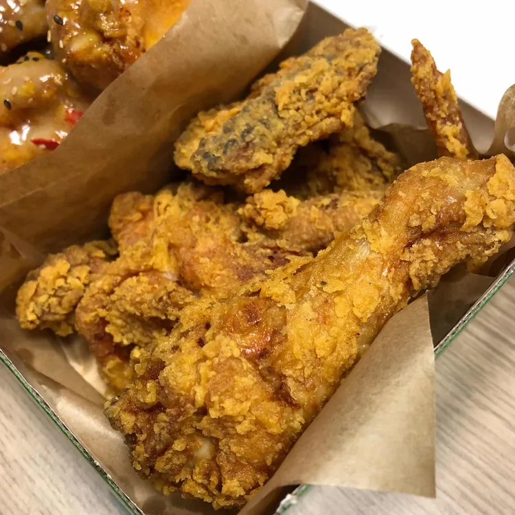 자담치킨  대표 사진