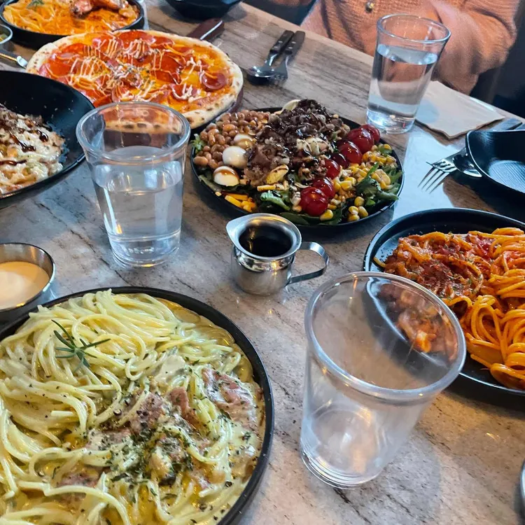 파라글로우 대표 사진
