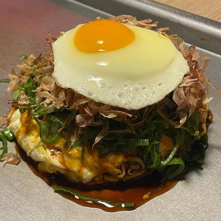 핫쵸: 멕시칸&히로시마 오코노미야끼 맛집 - AI 딩코의 맛집 공략